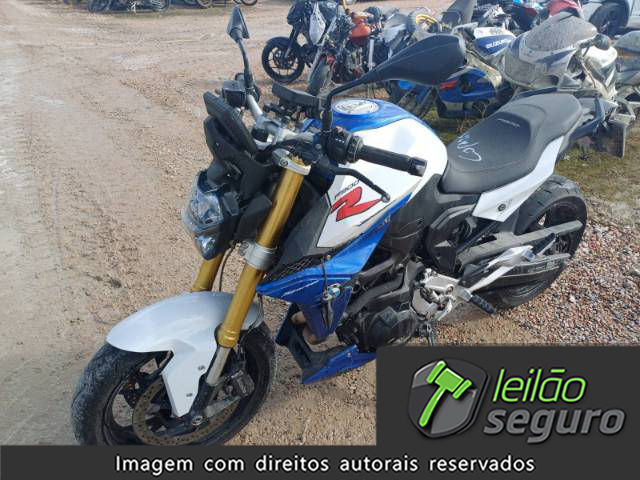 BMW F 900 R SPORT PLUS